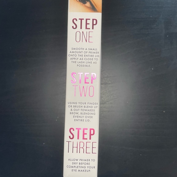 Eye Shadow Primer - Forever 21 - Picture 5 of 5